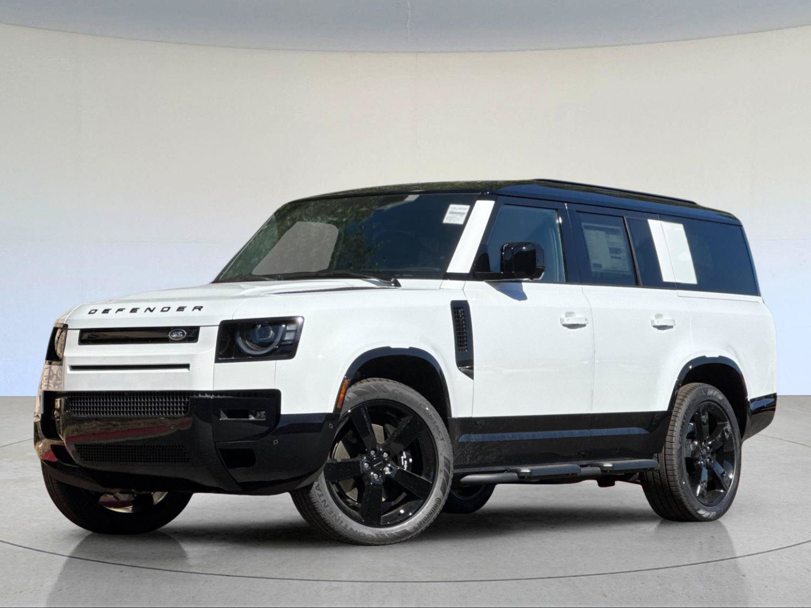 2026 Land Rover Defender 130 V8 — foto 1 de 27