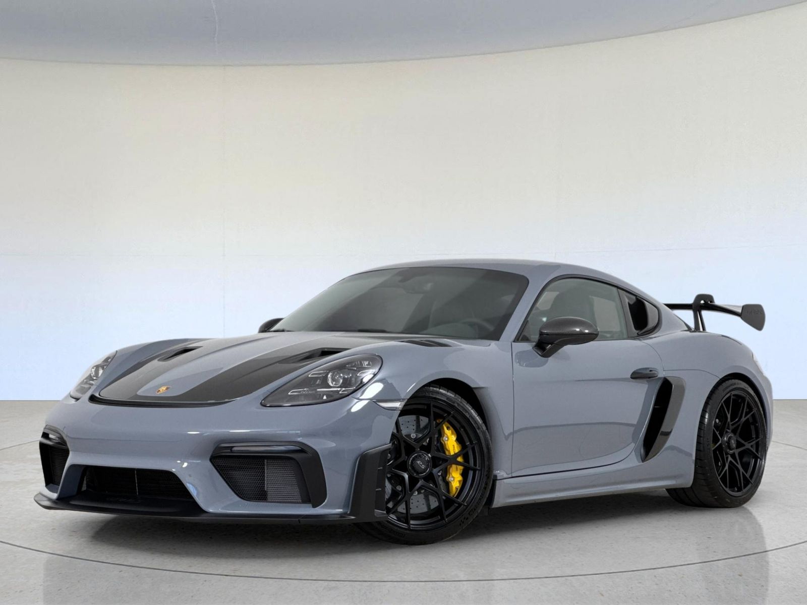 2025 Porsche 718 Cayman GT4 RS — full photo 1 of 31