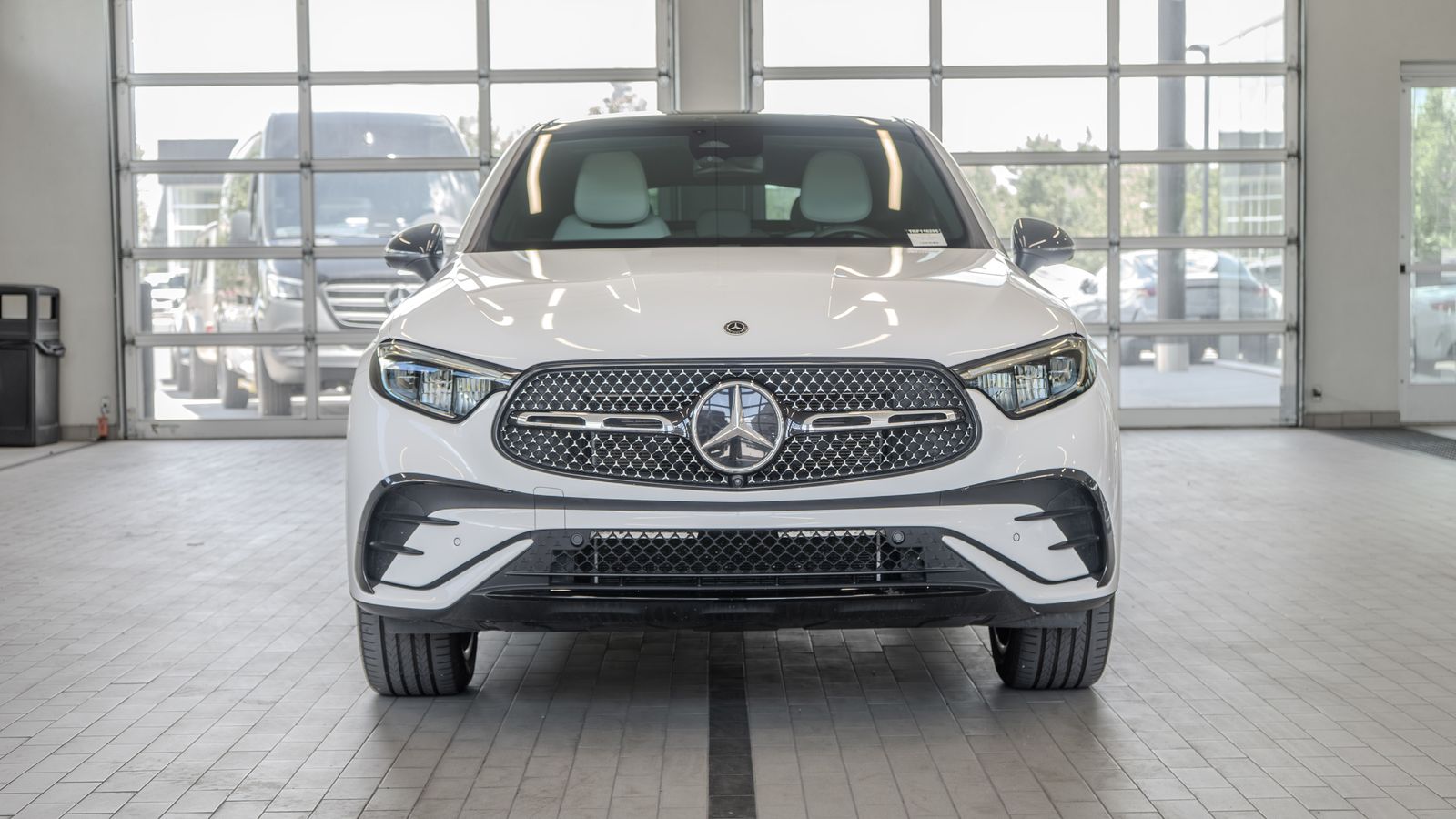 2024 Mercedes-Benz GLC GLC 300 Coupe — full photo 11 of 35