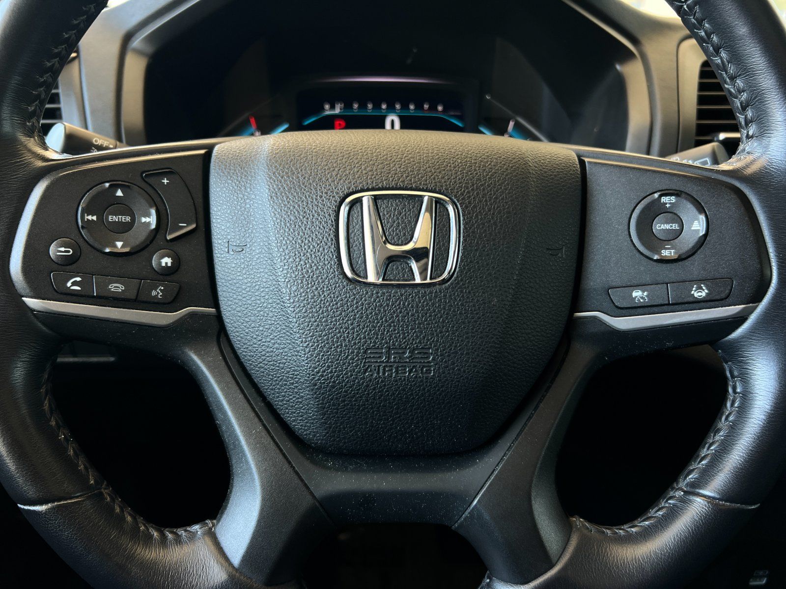 2023 Honda Odyssey EX-L — foto completa 24 de 29