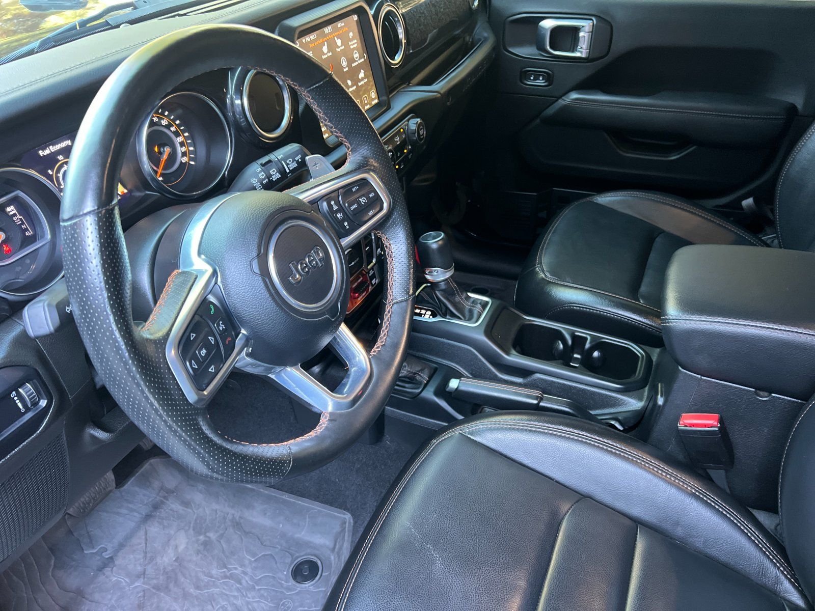 2023 Jeep Wrangler Rubicon 392 — foto completa 9 de 28