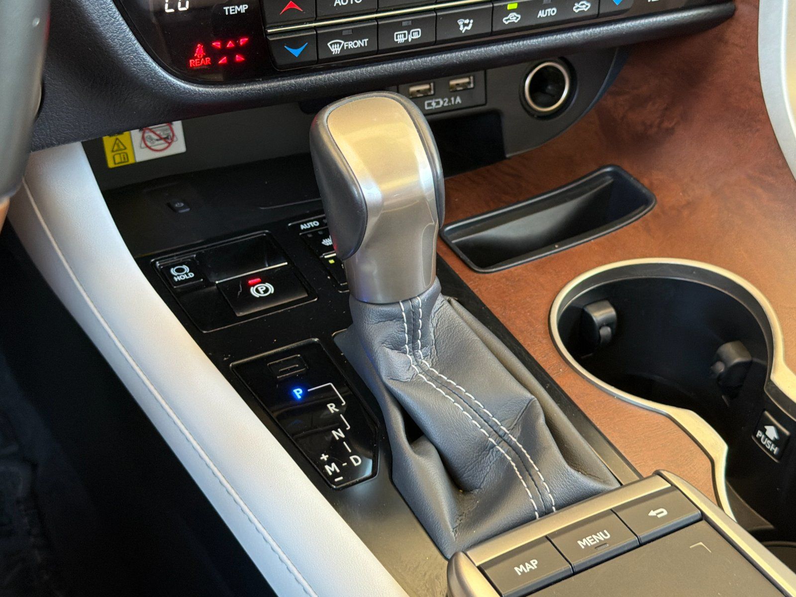 2021 Lexus RX 350L — full photo 21 of 28