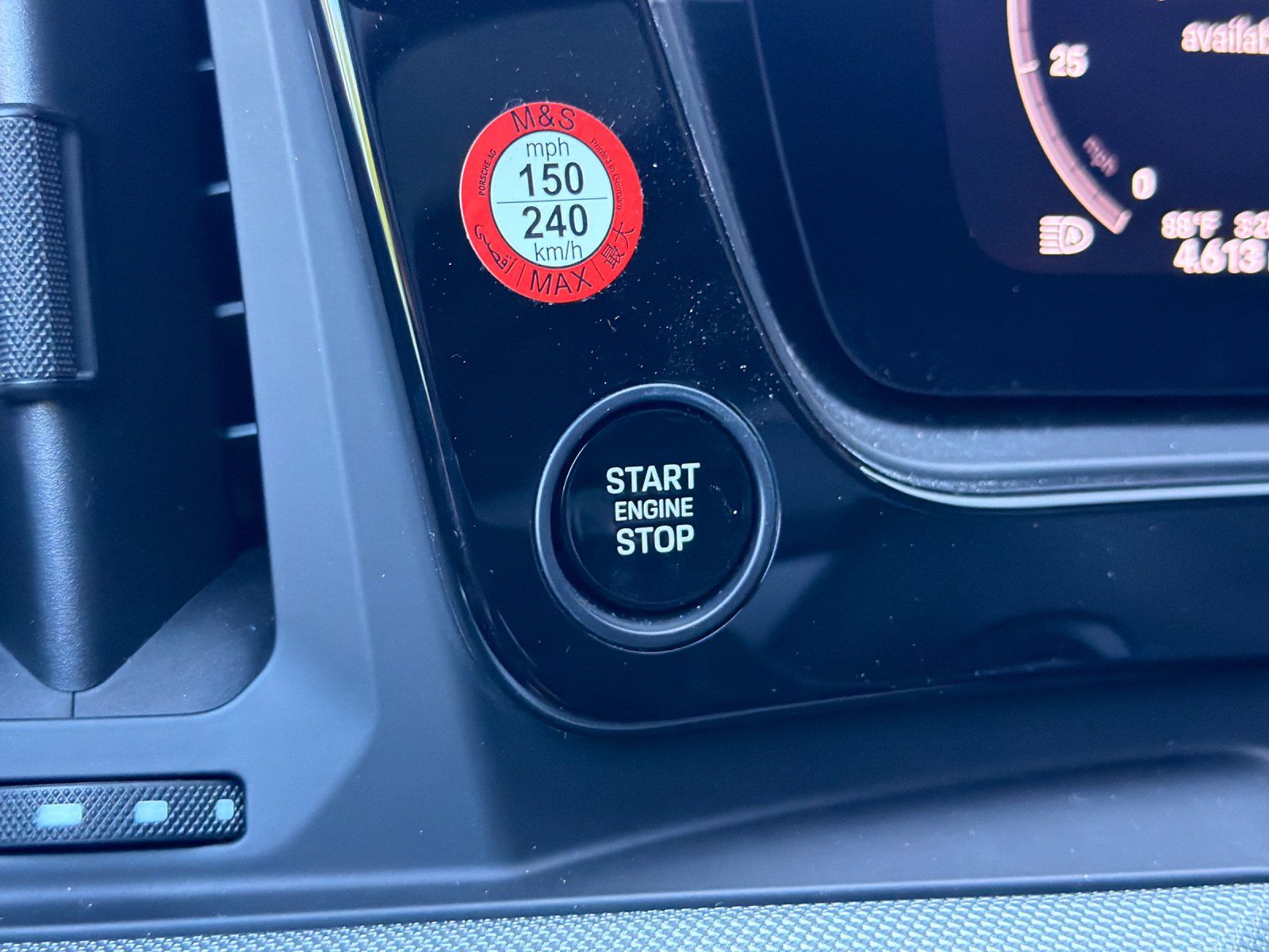 2026 Porsche Cayenne Coupe Base — full photo 22 of 28