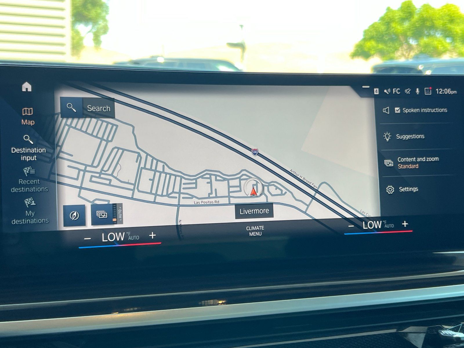 2023 BMW X7 xDrive40i — full photo 21 of 30