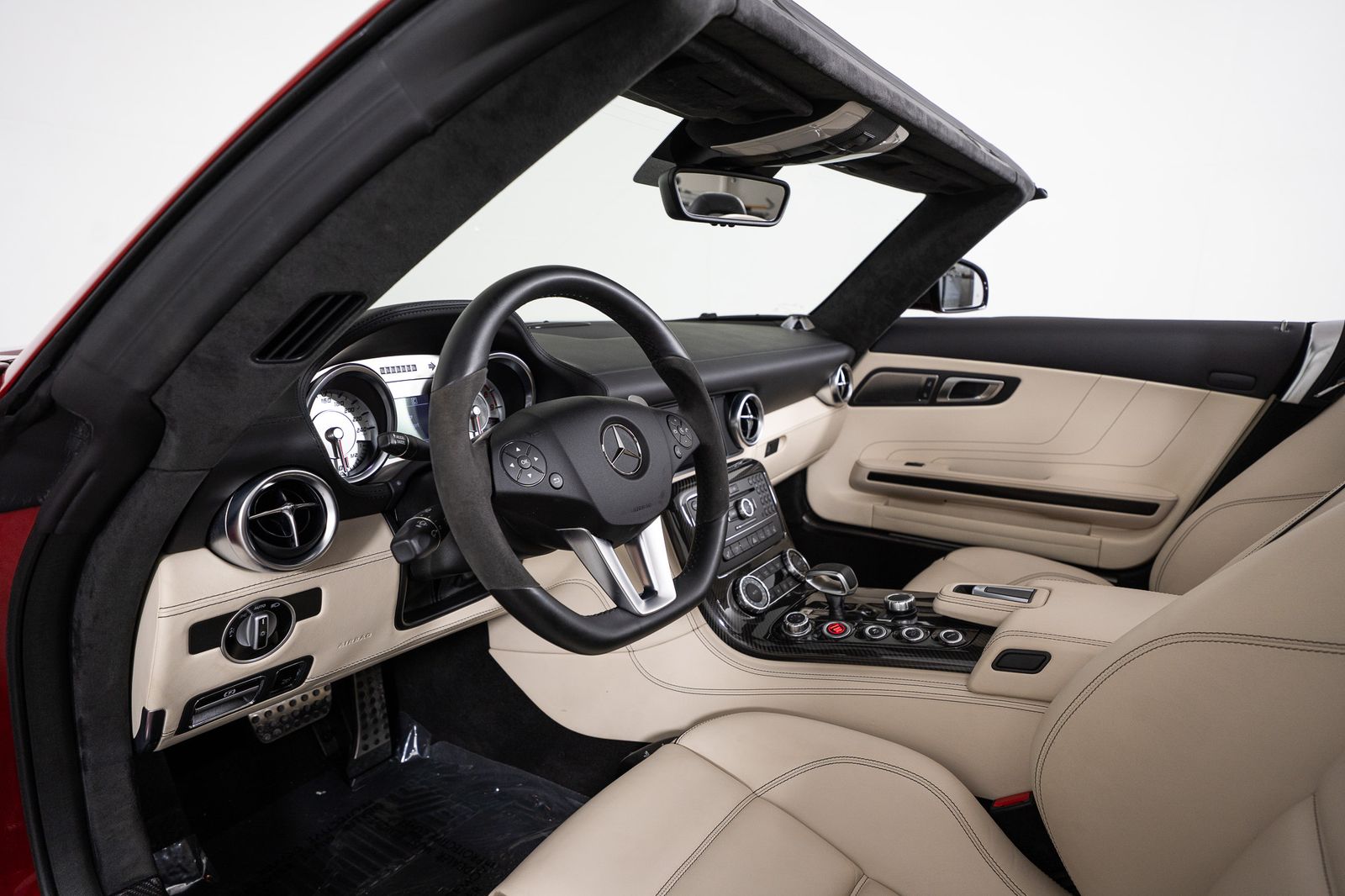 2012 Mercedes-Benz SLS AMG® — full photo 16 of 58