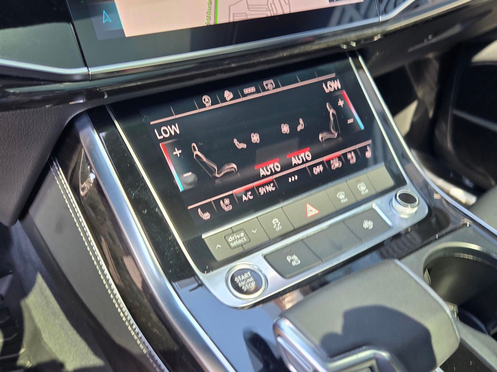 2025 Audi Q7 55 Premium Plus — foto completa 22 de 45