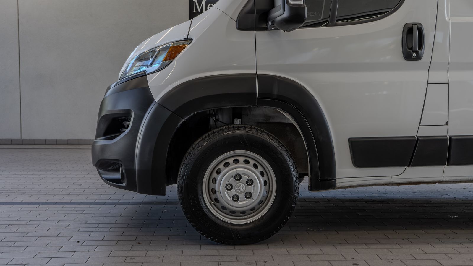 2025 Ram ProMaster 2500 Base — foto completa 4 de 33