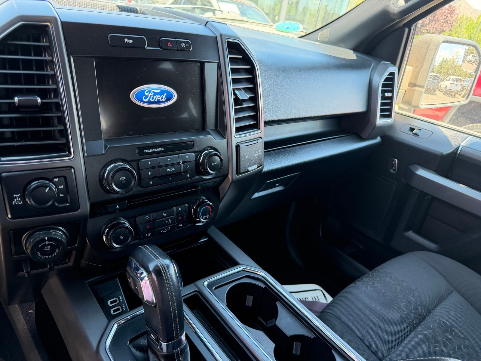 2018 Ford F-150 XLT — full photo 7 of 7