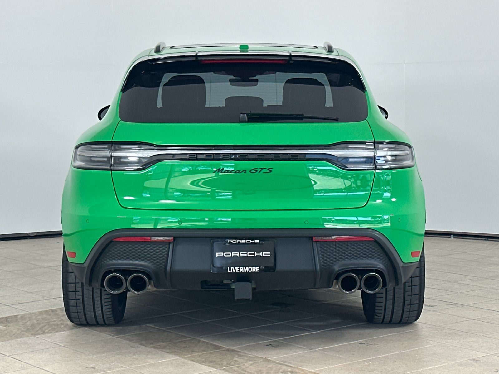 2026 Porsche Macan GTS — full photo 7 of 27