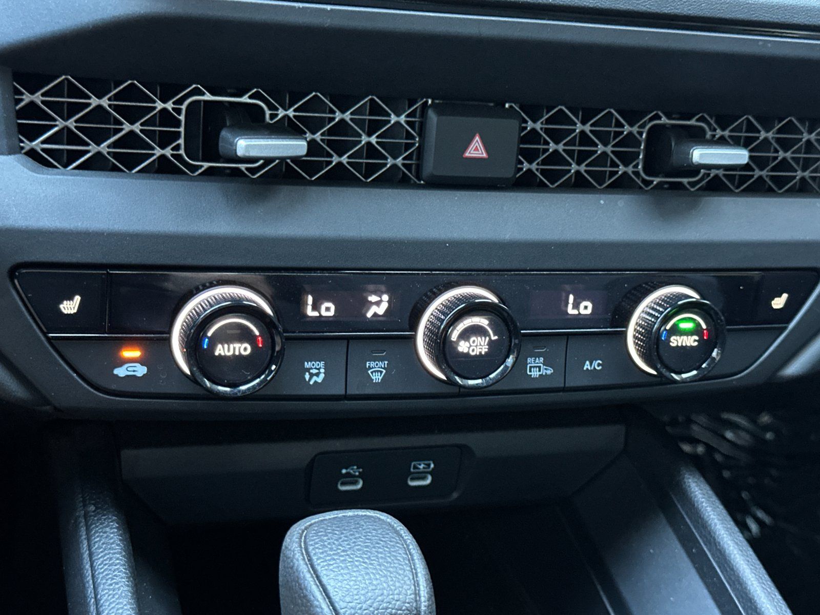 2025 Honda Accord SE — full photo 18 of 26