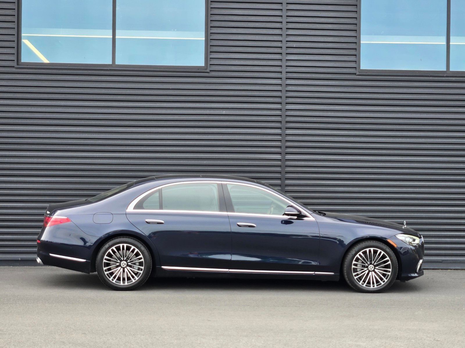 2024 Mercedes-Benz S-Class S 580 — foto completa 7 de 45