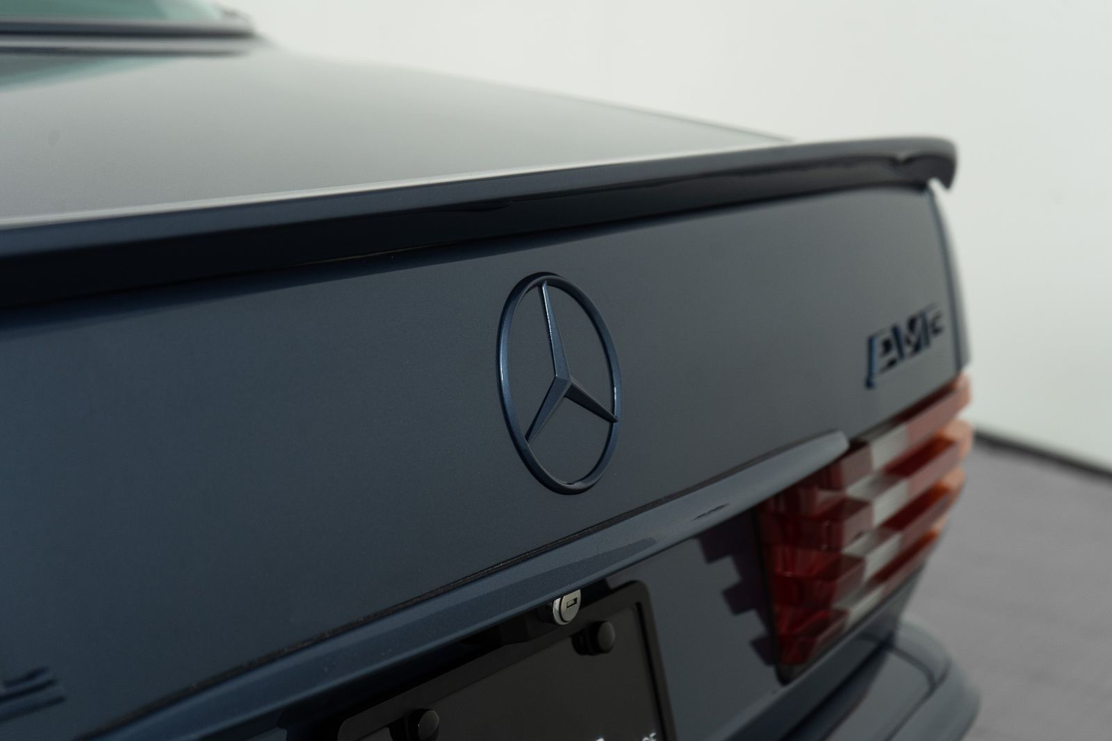 1984 Mercedes-Benz 500-Class 500 SEL — foto completa 46 de 58