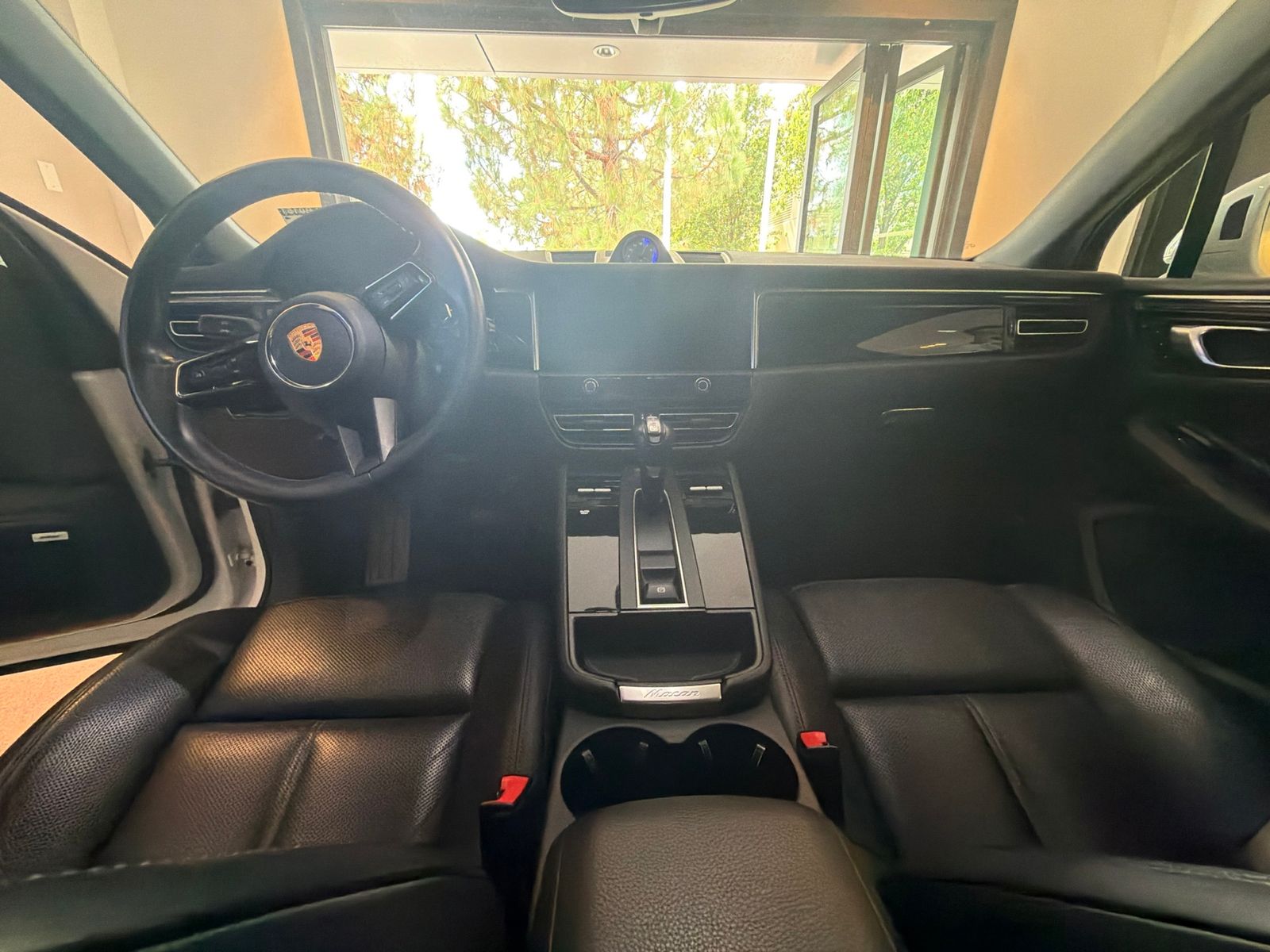 2024 Porsche Macan Base — foto completa 10 de 10