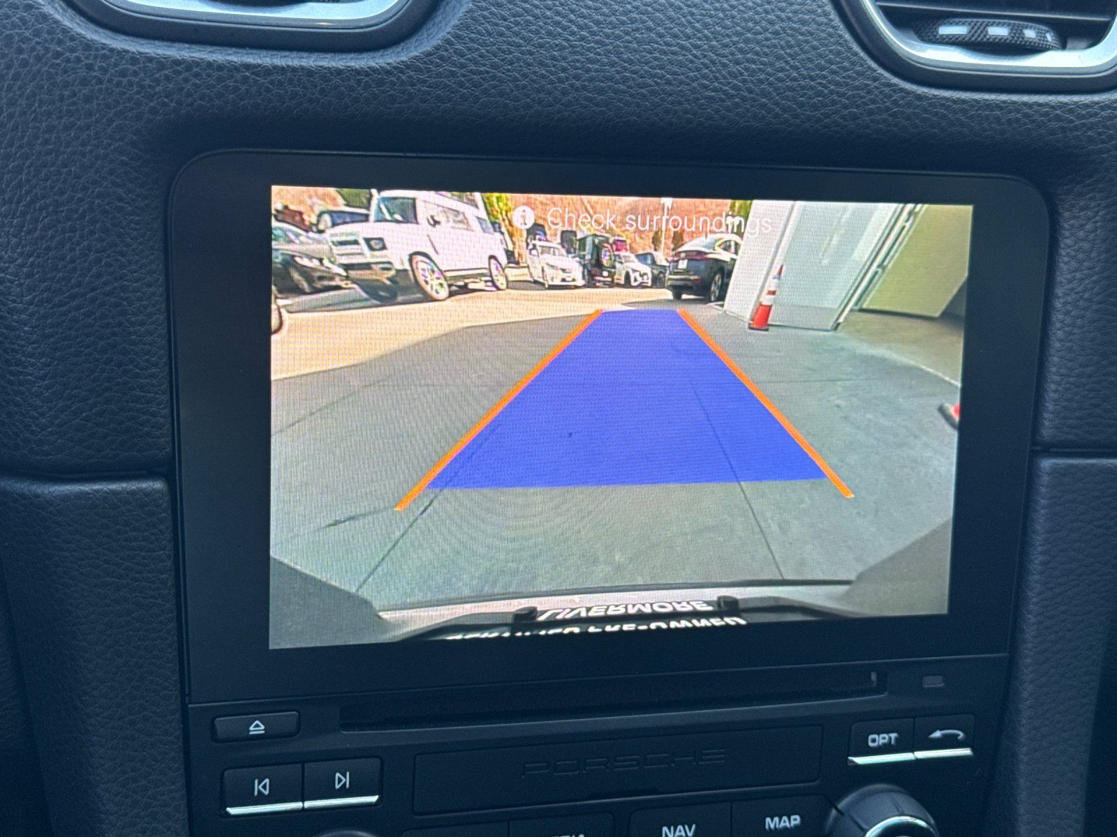 2021 Porsche 718 Cayman GT4 — full photo 17 of 26