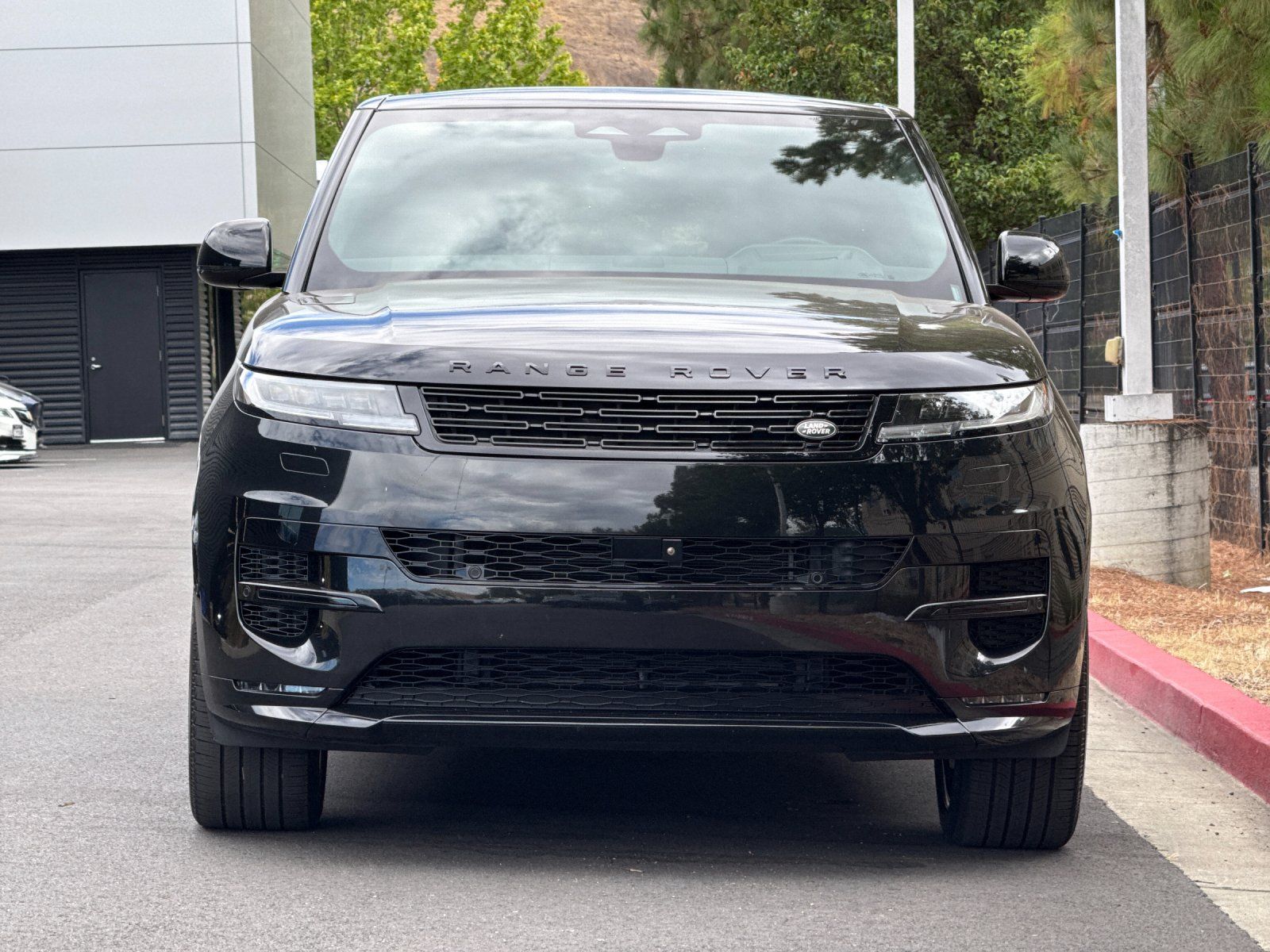 2025 Land Rover Range Rover Sport Autobiography — foto completa 8 de 29