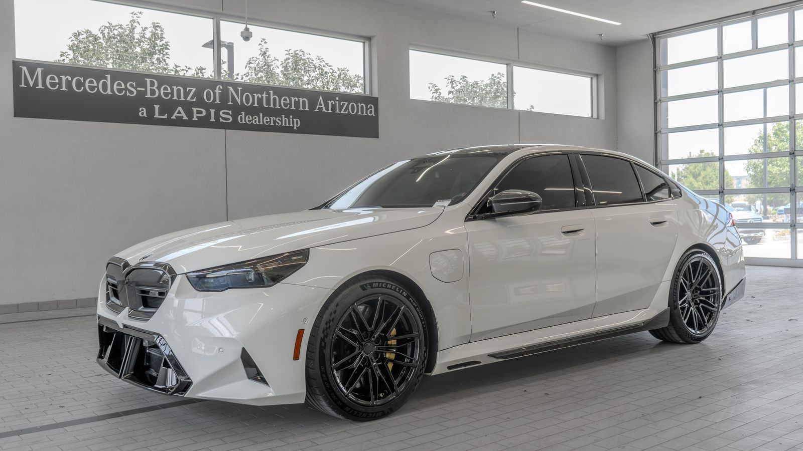 2026 BMW M5 Base — foto completa 3 de 32