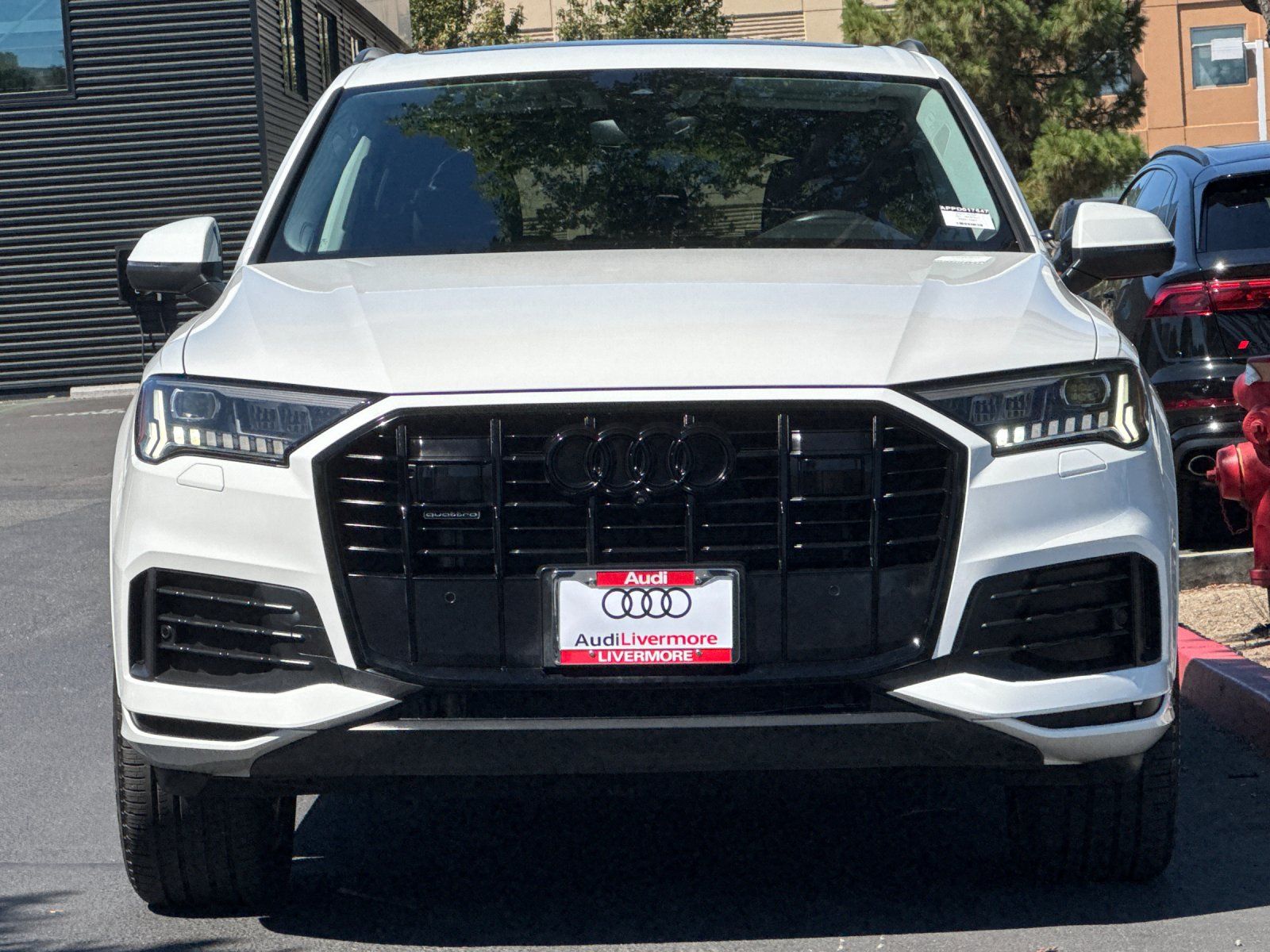 2023 Audi Q7 45 Premium Plus — full photo 9 of 29