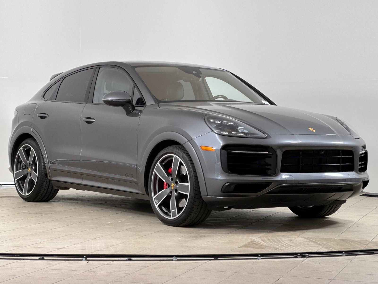 2021 Porsche Cayenne Coupe GTS — foto completa 10 de 29
