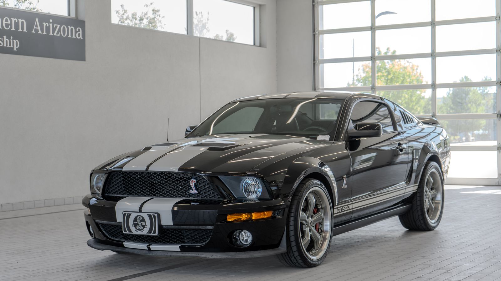 2007 Ford Mustang Shelby GT500 — foto completa 24 de 33