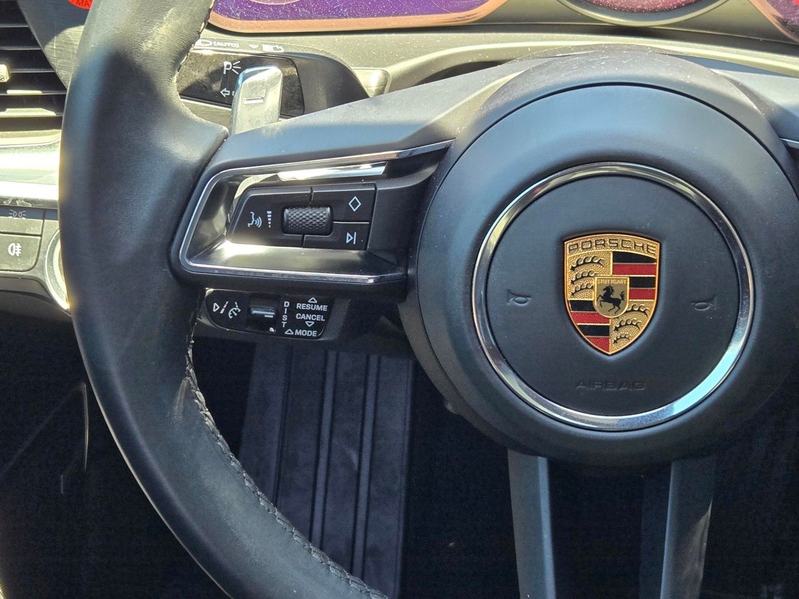 2023 Porsche Panamera 4 Platinum Edition — full photo 16 of 27
