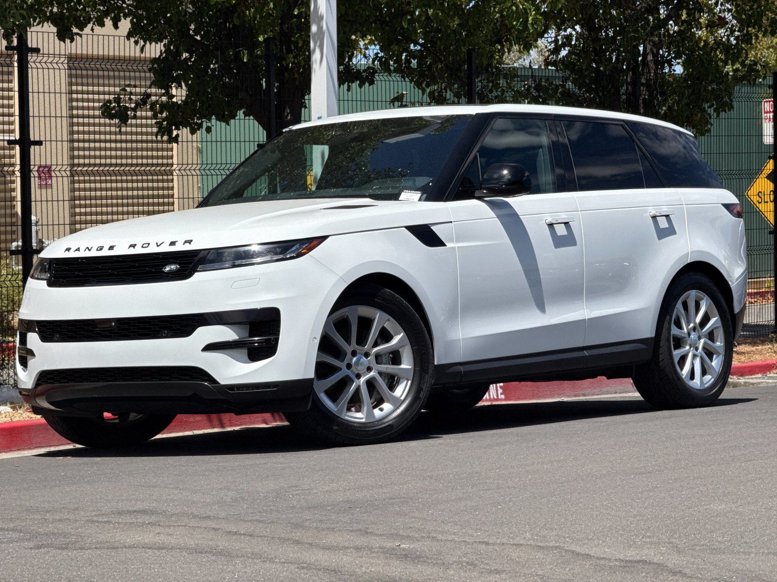2025 Land Rover Range Rover Sport SE — foto completa 1 de 29