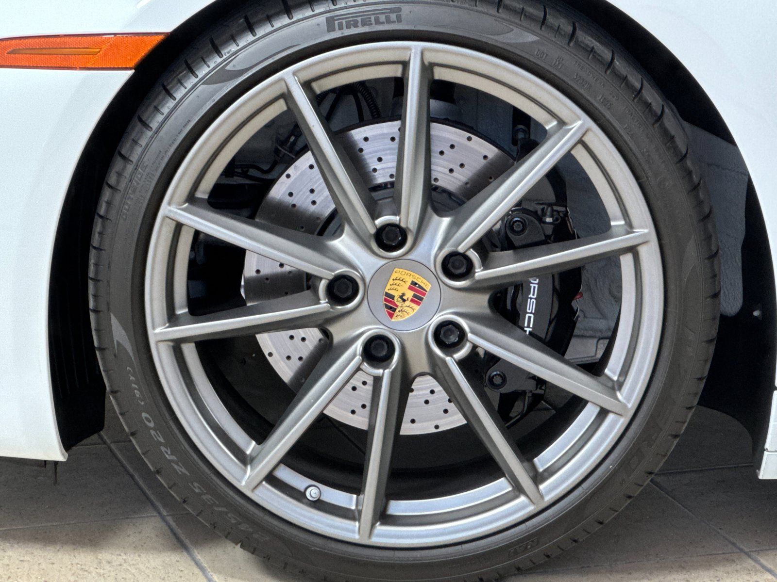 2020 Porsche 911 Carrera S — foto completa 26 de 28