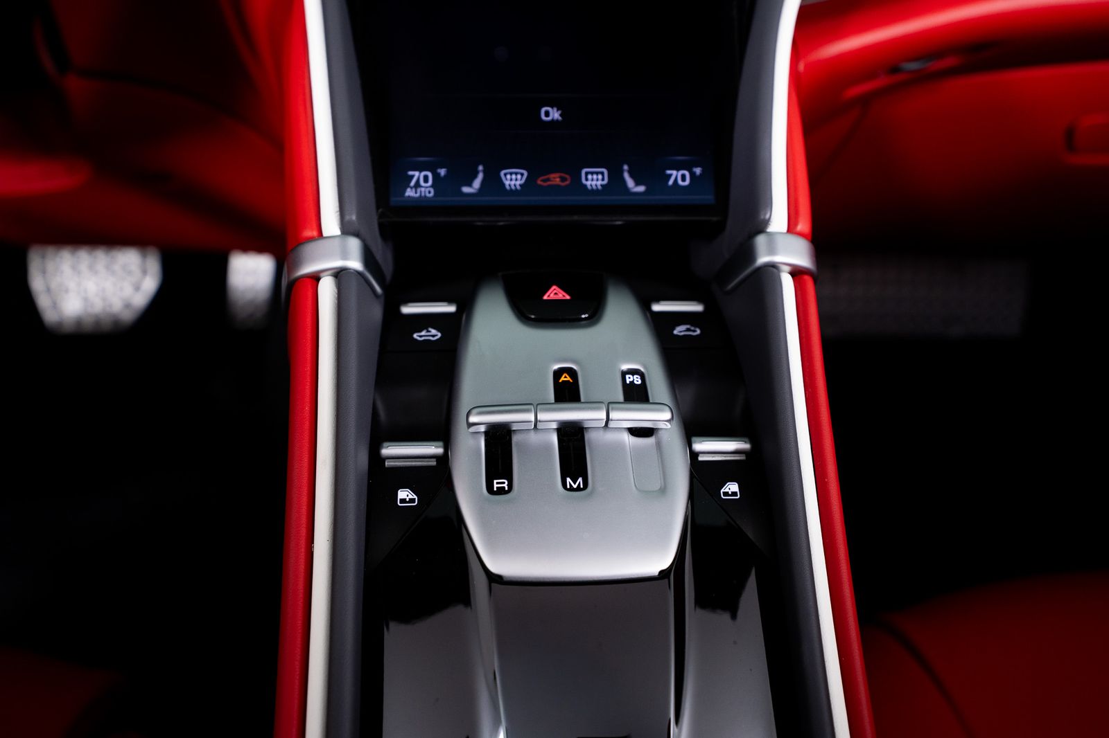 2025 Ferrari Roma Spider — foto completa 35 de 51