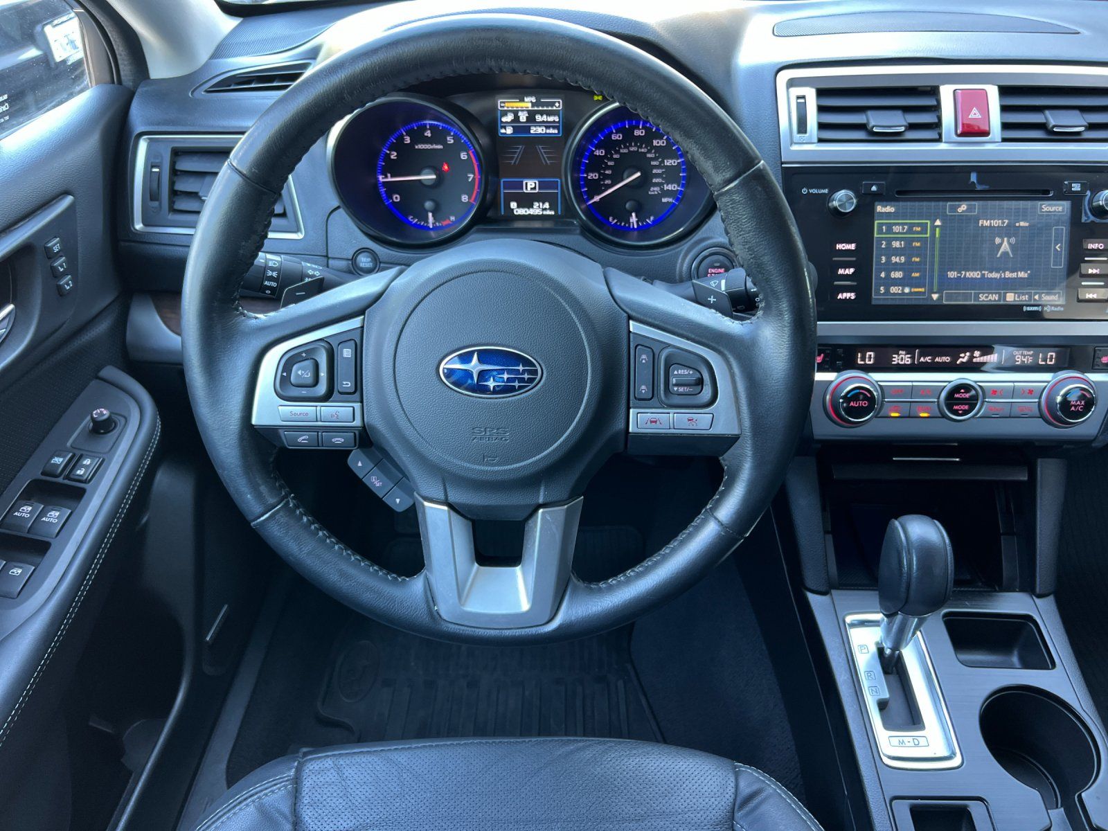 2016 Subaru Outback 2.5i — full photo 13 of 28