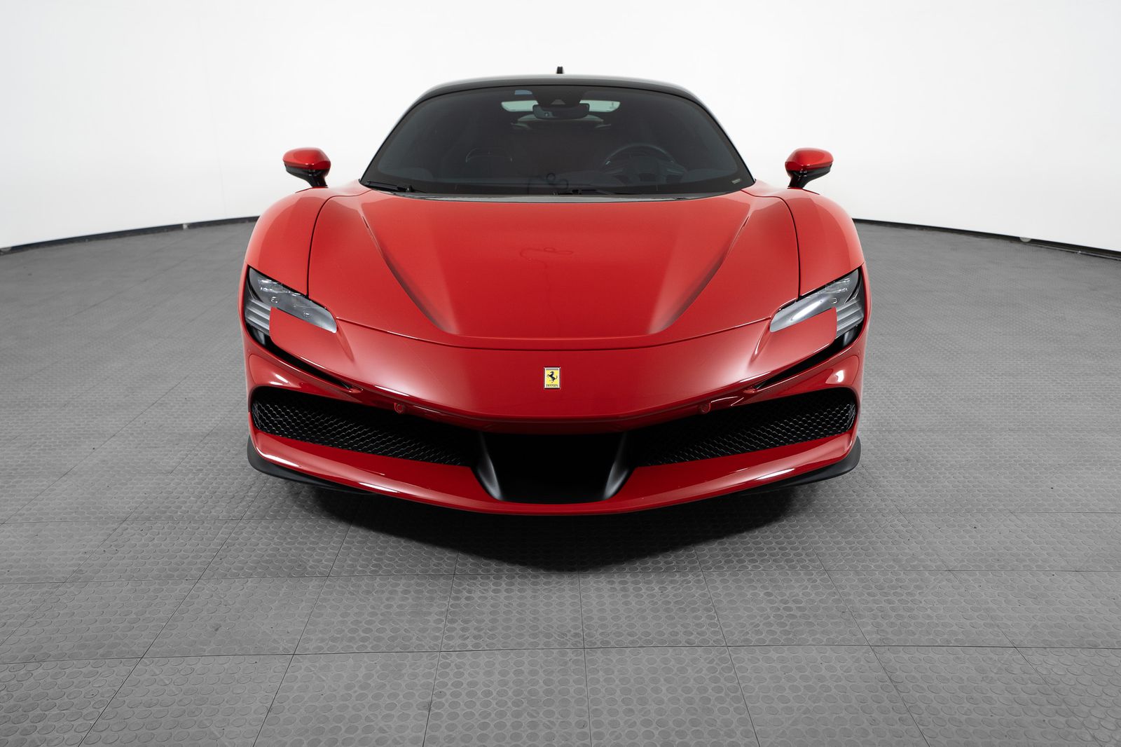 2021 Ferrari SF90 Stradale — full photo 8 of 38