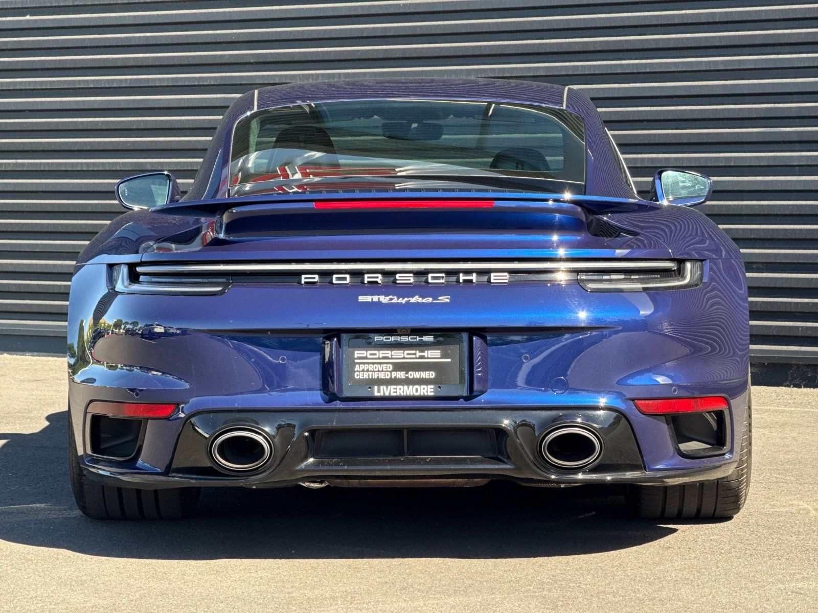 2025 Porsche 911 Turbo S — full photo 7 of 28
