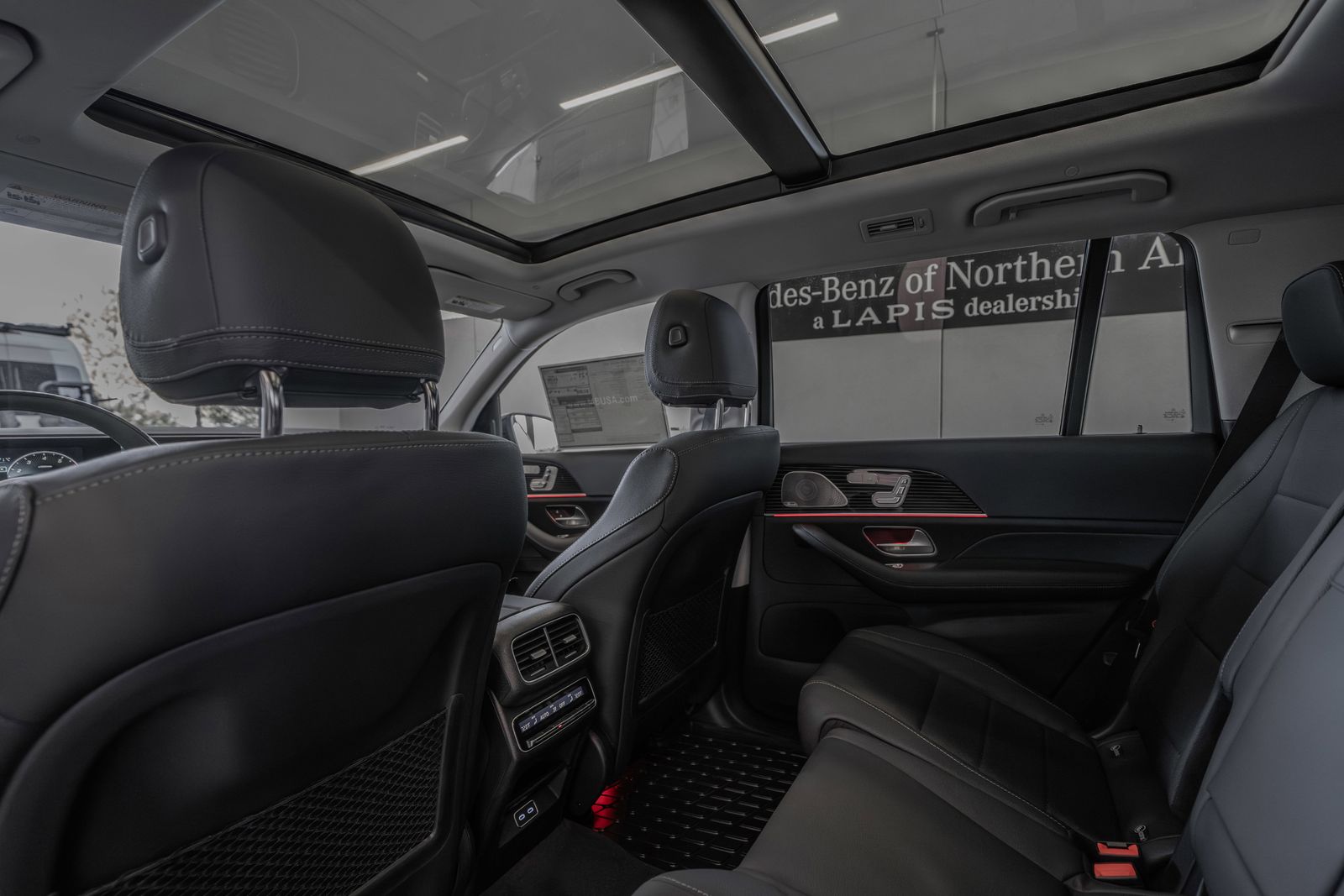 2026 Mercedes-Benz GLS GLS 450 — foto completa 26 de 36
