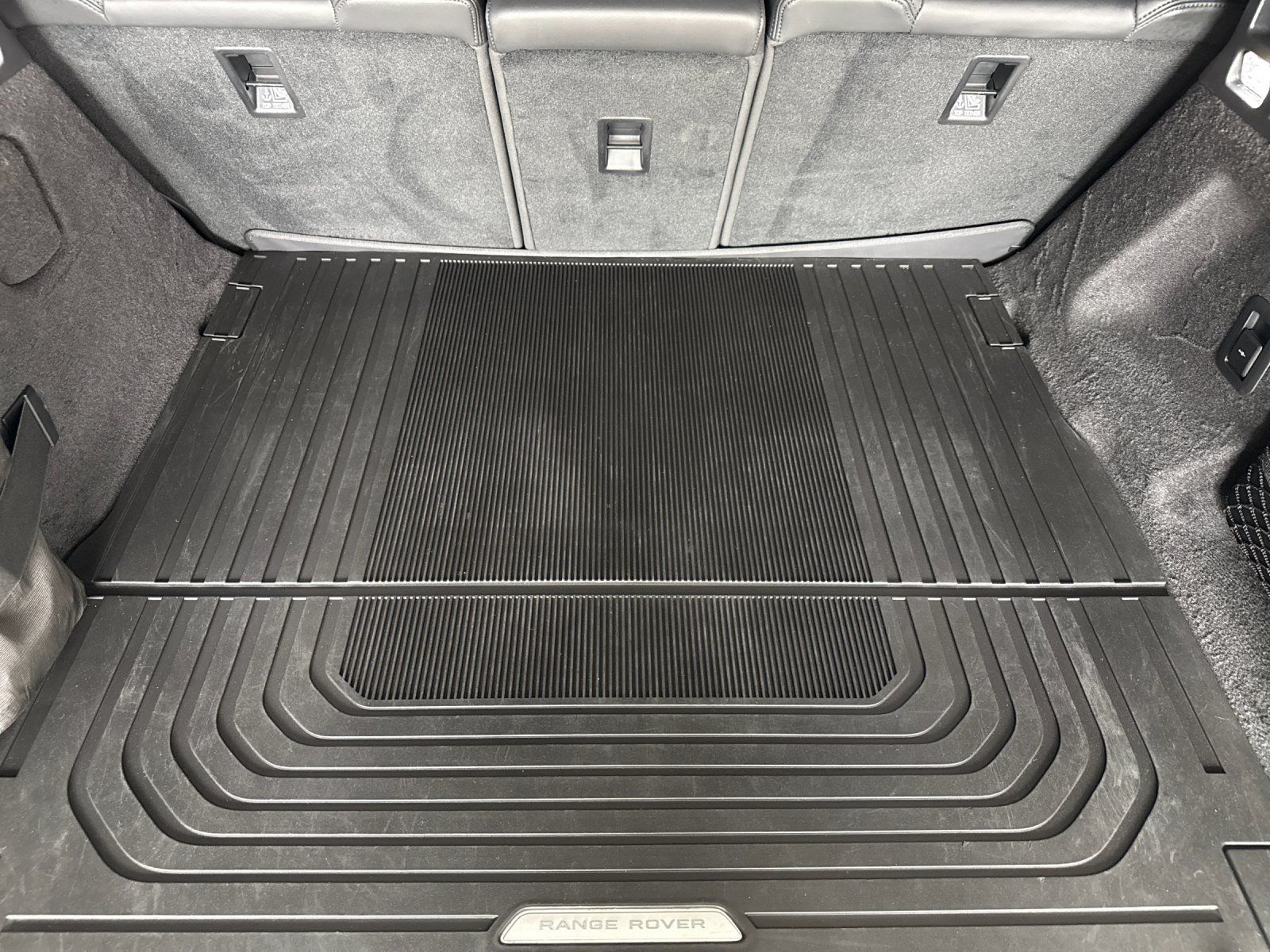 2025 Land Rover Range Rover Sport Autobiography — full photo 14 of 29