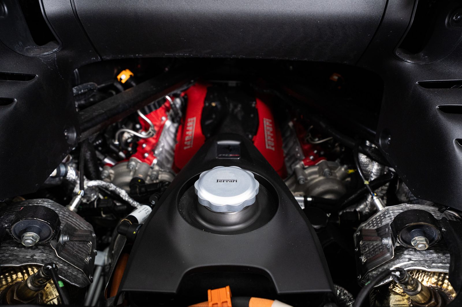 2023 Ferrari SF90 Spider — foto completa 23 de 53