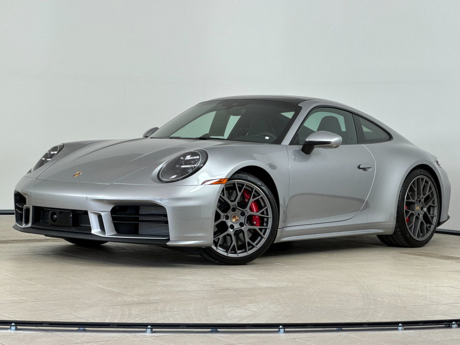 2025 Porsche 911 Carrera S — full photo 1 of 28