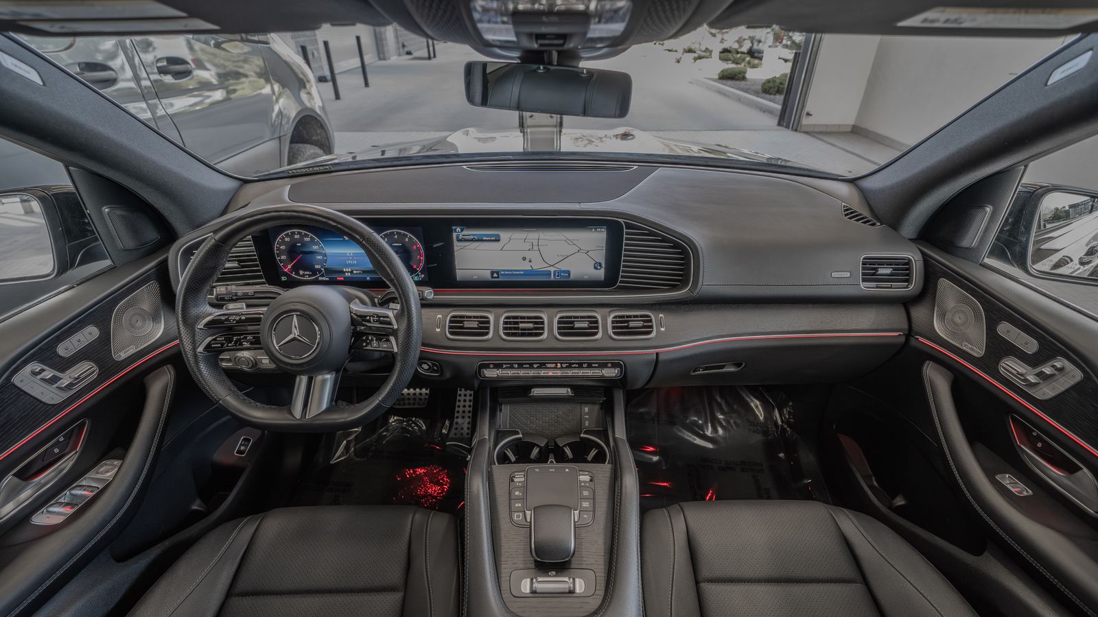 2025 Mercedes-Benz GLS GLS 450 — full photo 8 of 35