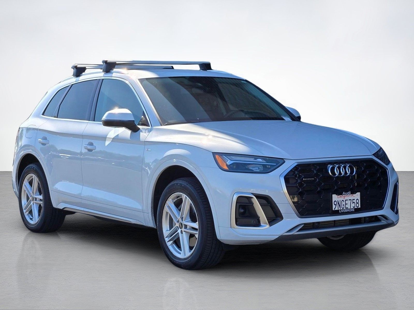 2024 Audi Q5 e 55 Premium — foto completa 8 de 45