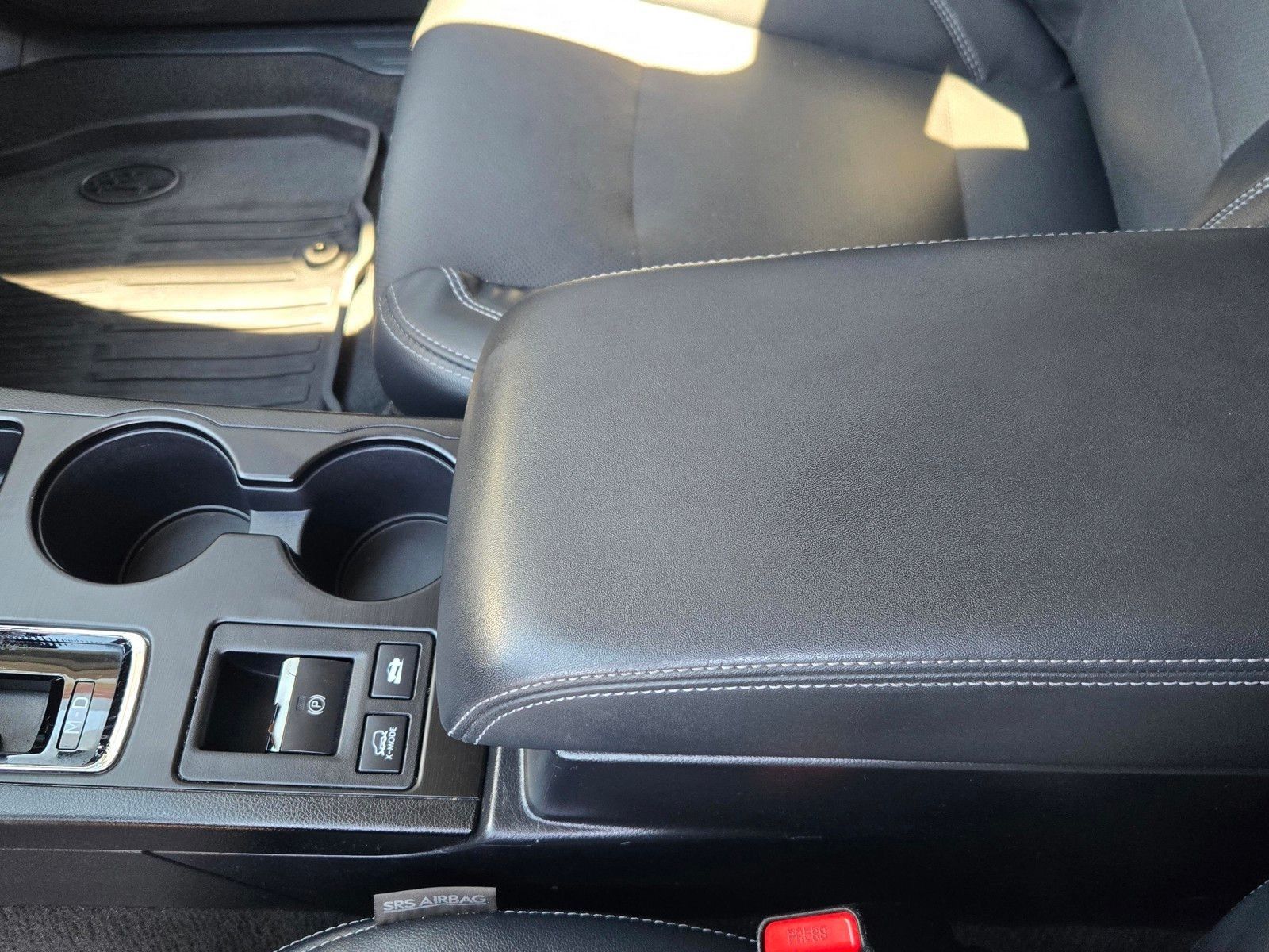 2019 Subaru Outback 2.5i — foto completa 23 de 45