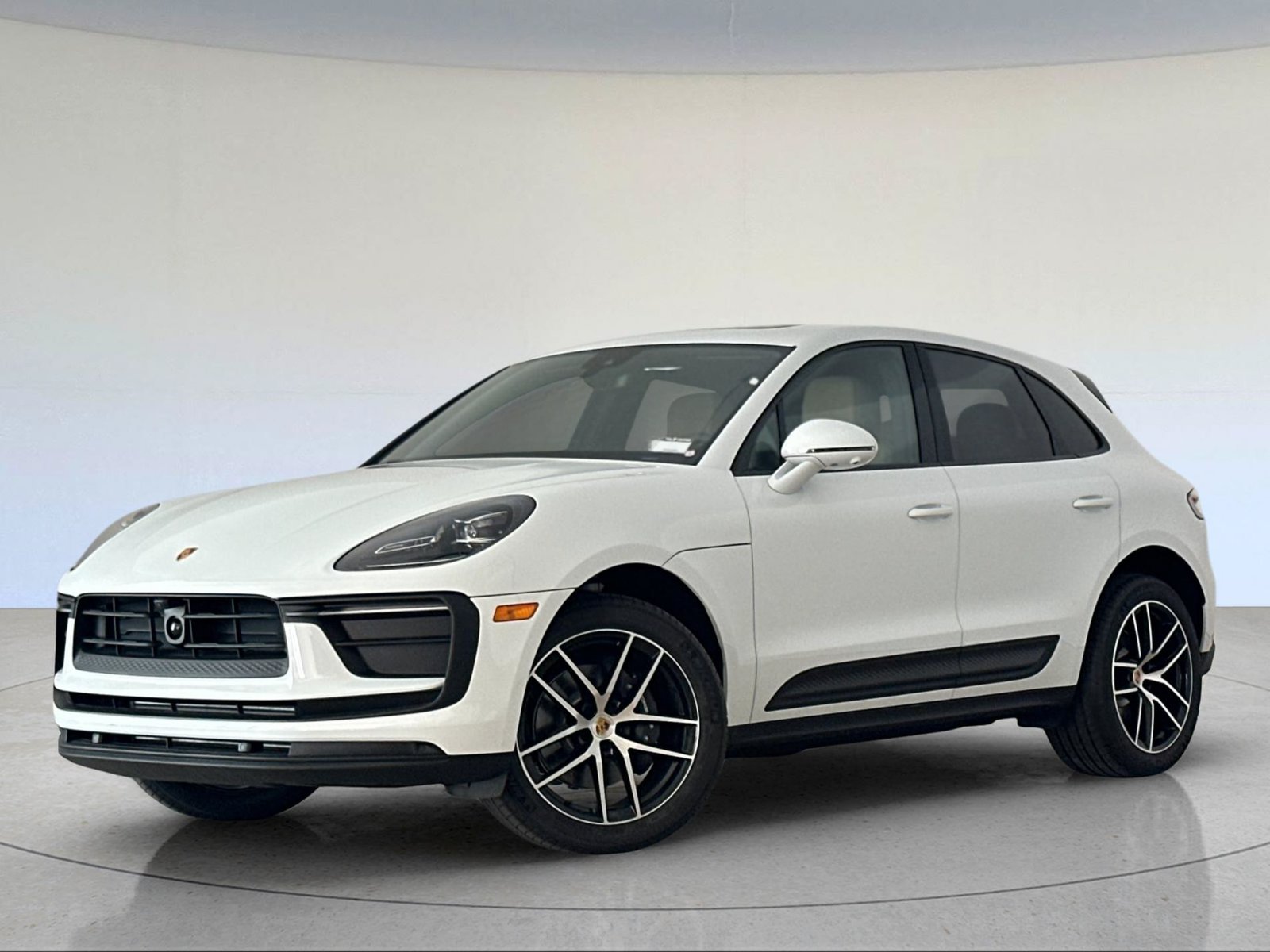 2026 Porsche Macan Base — foto 1 de 28