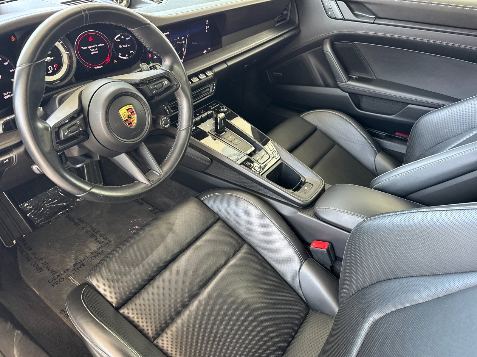 2023 Porsche 911 Targa 4 GTS — full photo 4 of 29
