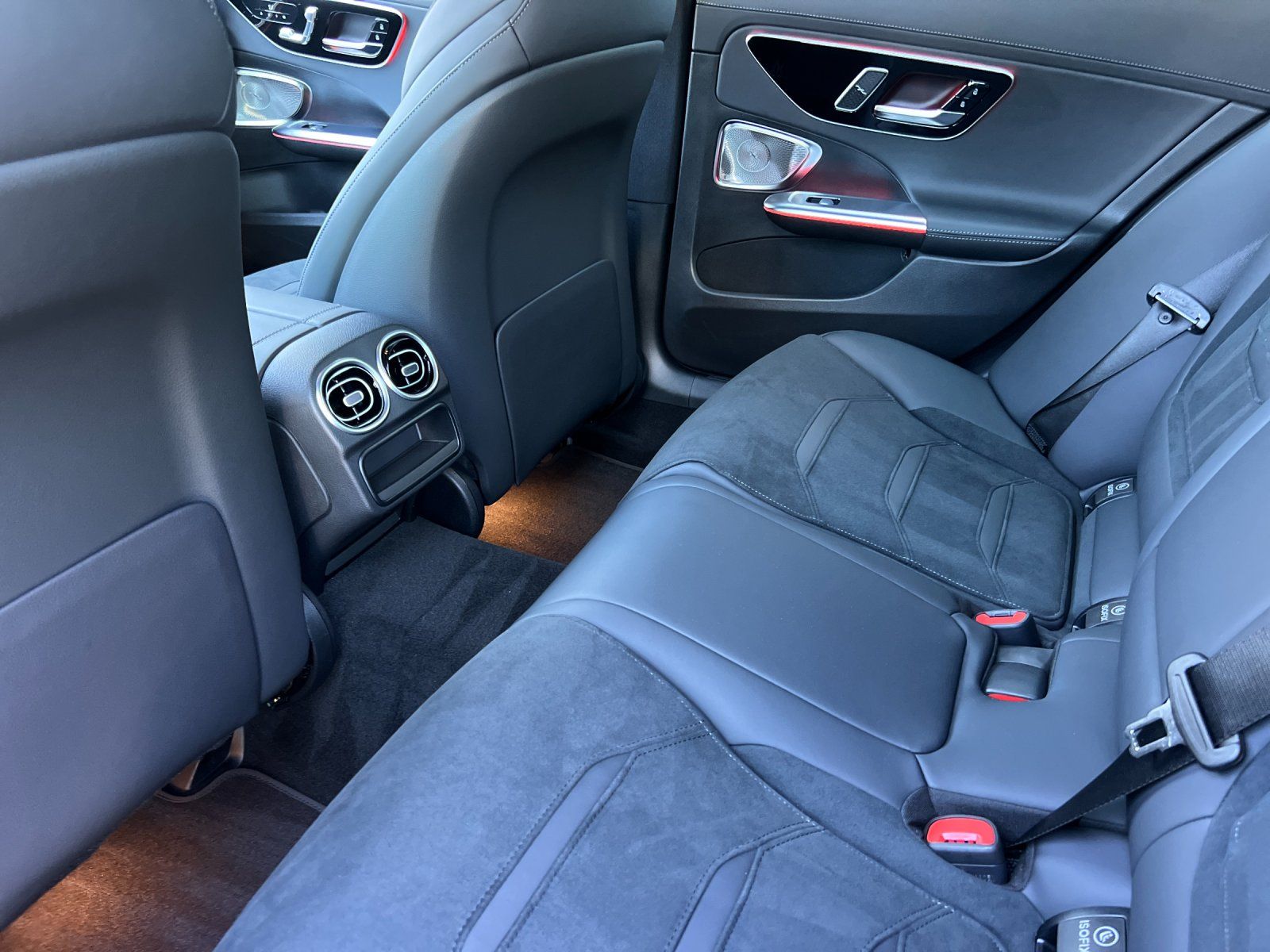 2025 Mercedes-Benz C-Class C 63 S AMG® — foto completa 11 de 27