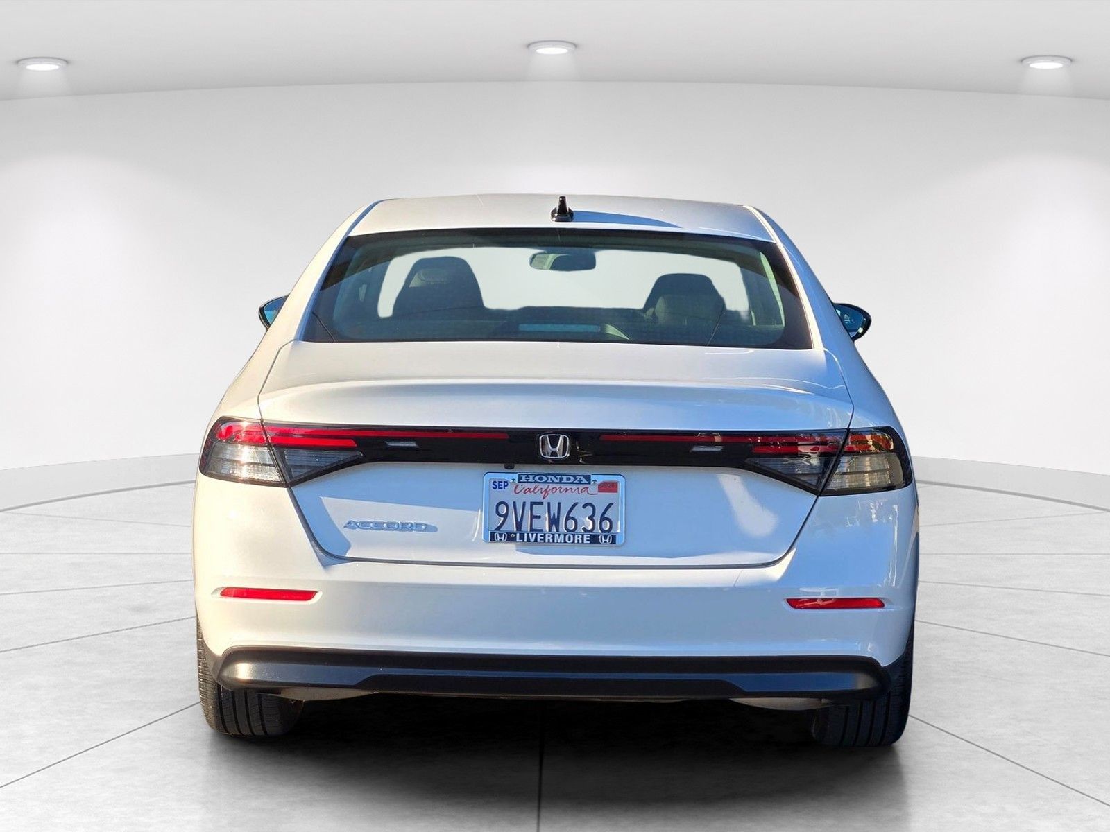 2025 Honda Accord SE — foto completa 7 de 28