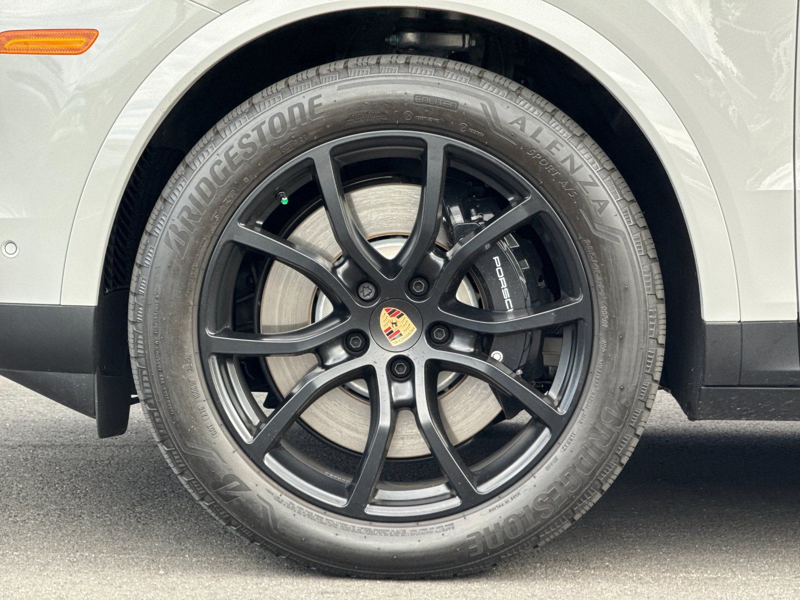 2026 Porsche Cayenne S — foto completa 27 de 29