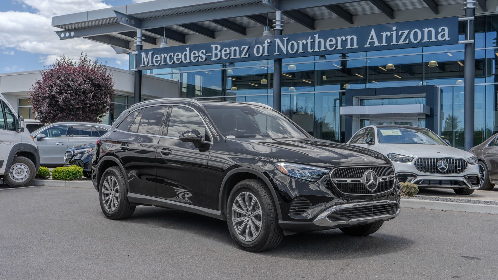2026 Mercedes-Benz GLC GLC 300 — foto completa 1 de 35