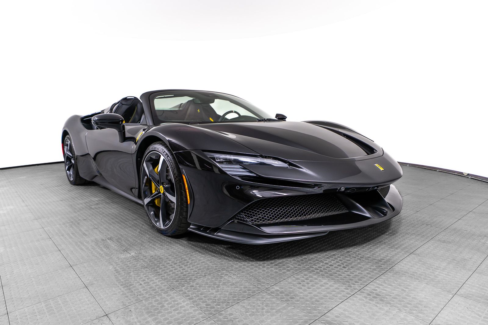 2023 Ferrari SF90 Spider — foto completa 7 de 53