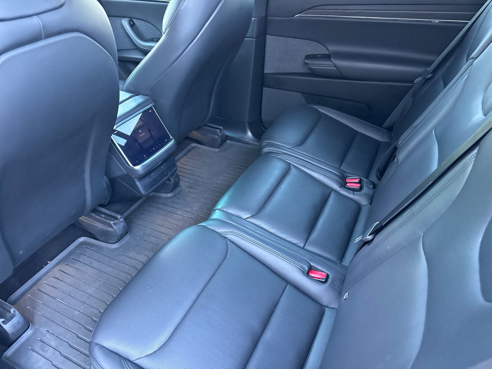 2024 Tesla Model X Base — full photo 14 of 30