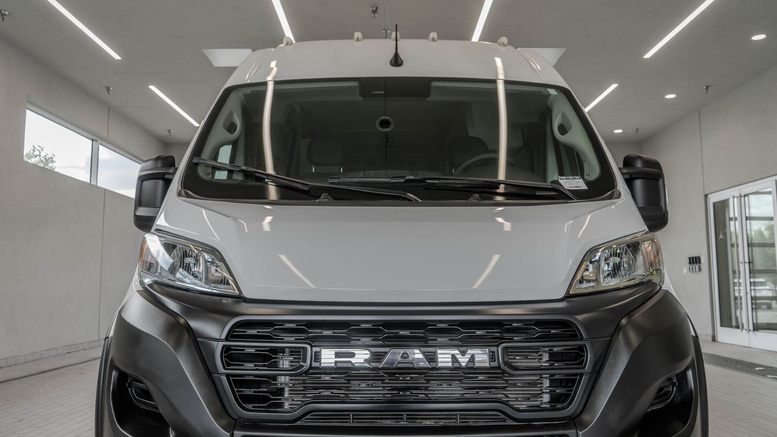 2024 Ram ProMaster 3500 High Roof — foto completa 22 de 37
