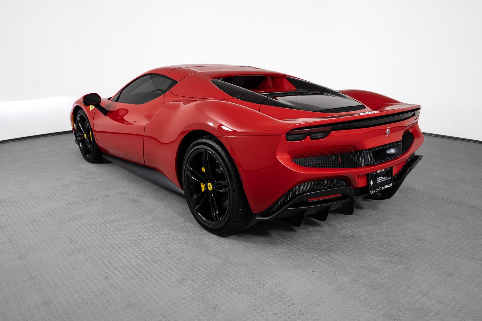 2025 Ferrari 296 GTS — foto completa 43 de 43