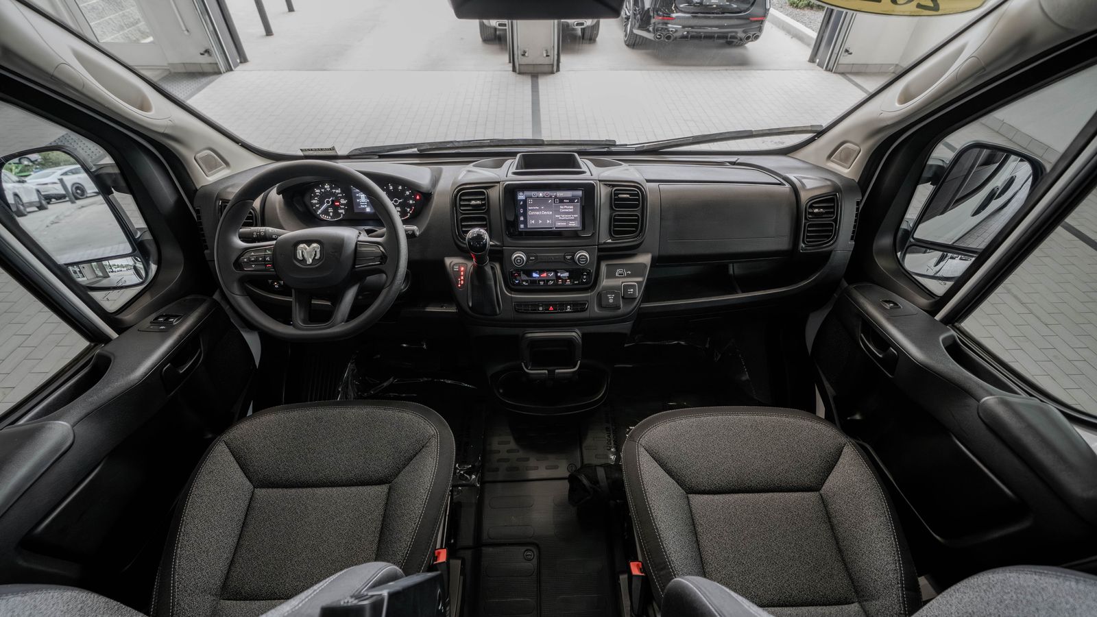2024 Ram ProMaster 3500 High Roof — foto completa 8 de 37