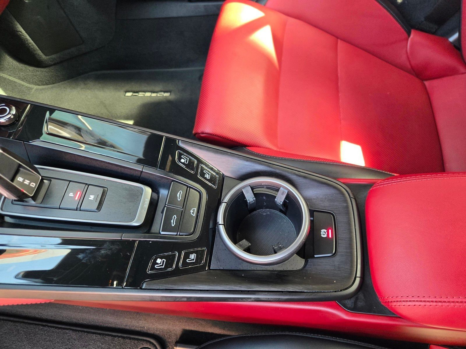 2025 Porsche 911 Carrera 4 GTS — foto completa 23 de 27