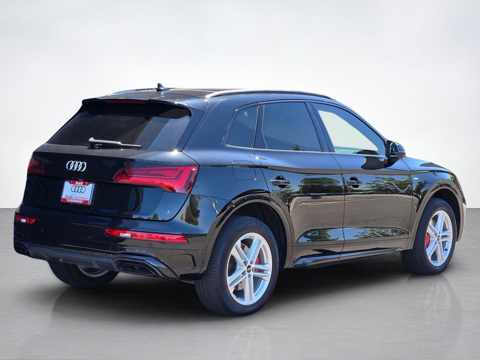 2023 Audi Q5 e 55 Premium — foto completa 6 de 45